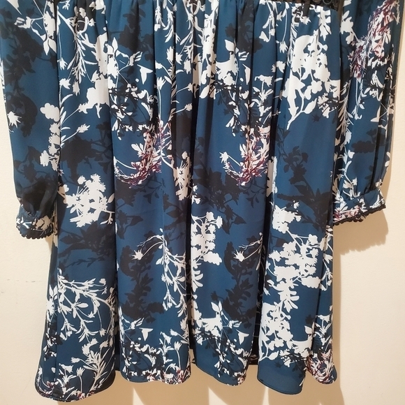 Sam Edelman V-Neck Knit Trim Print Dress NWOT - Picture 5 of 14